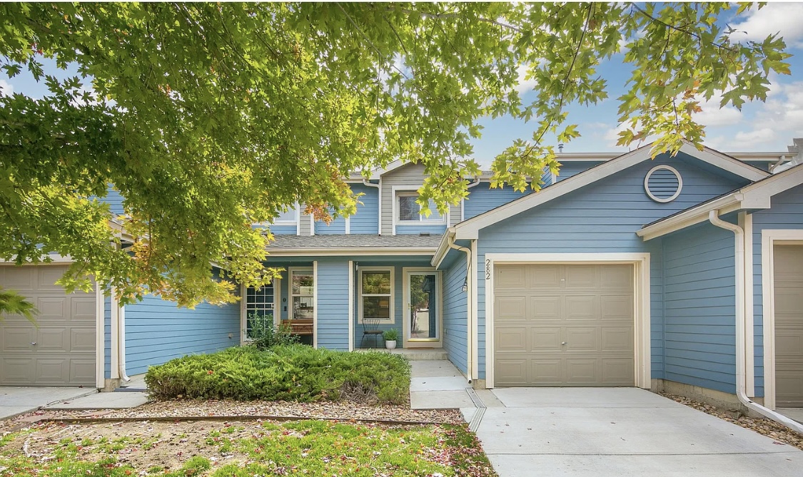 282 Smith Circle - 1