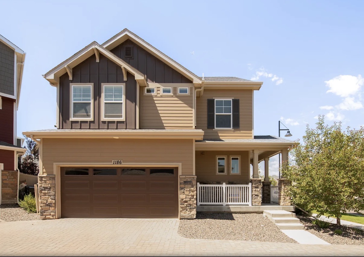 1186 Highlands Drive